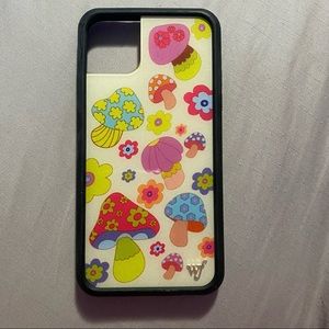 wildflower groovy shrooms case